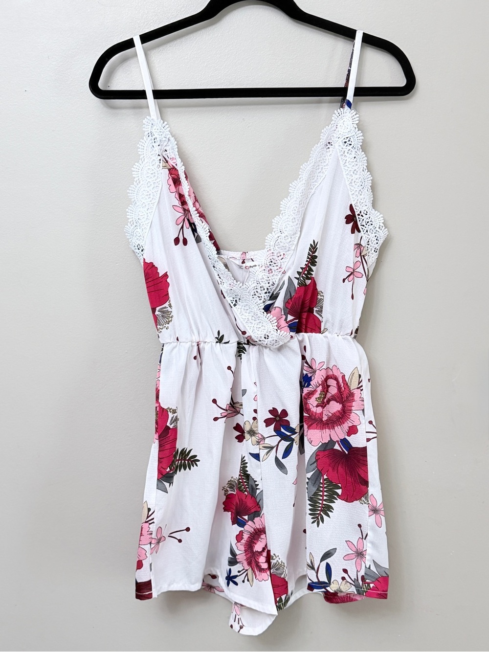 PatPat Floral V-Neck Romper with Lace White Trim M